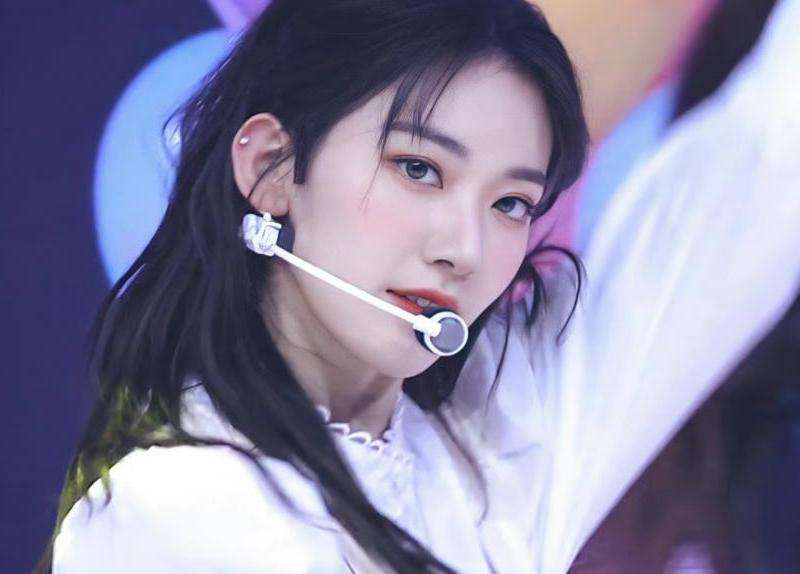 《小樱花INS点赞的现象与影响》
