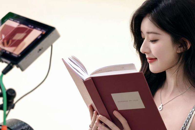 《露思INS点赞情况揭秘》