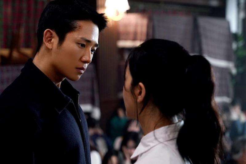 丁海寅点赞金智秀的Ins动态