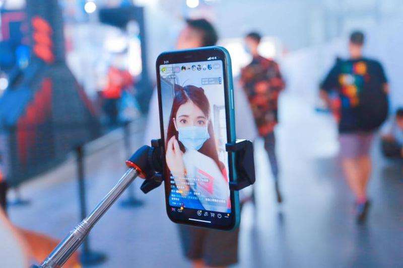 七千粉丝的INS博主为何不回消息？