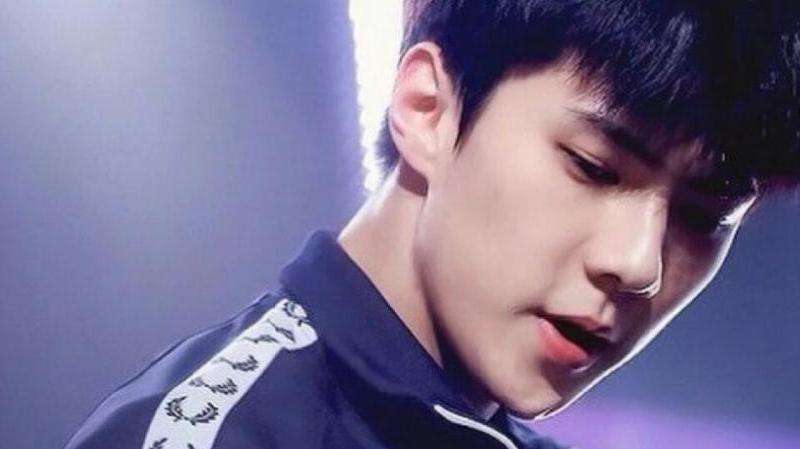 世勋ins给粉丝发图片